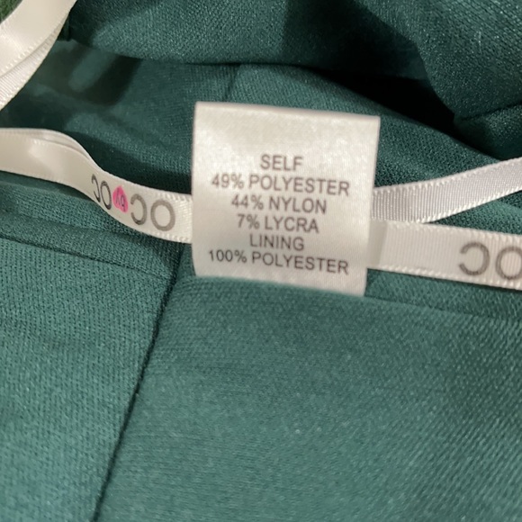 Gorgeous Green Evening Dress - Picture 14 of 15